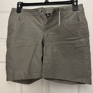 Kuhl Women's Cargo Shorts in Gray